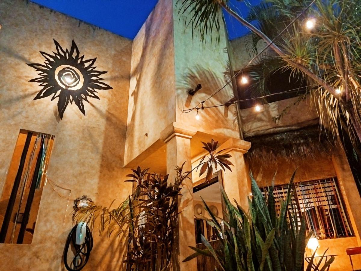 Barrio Latino Hotel Riviera Maya Playa del Carmen Exterior foto